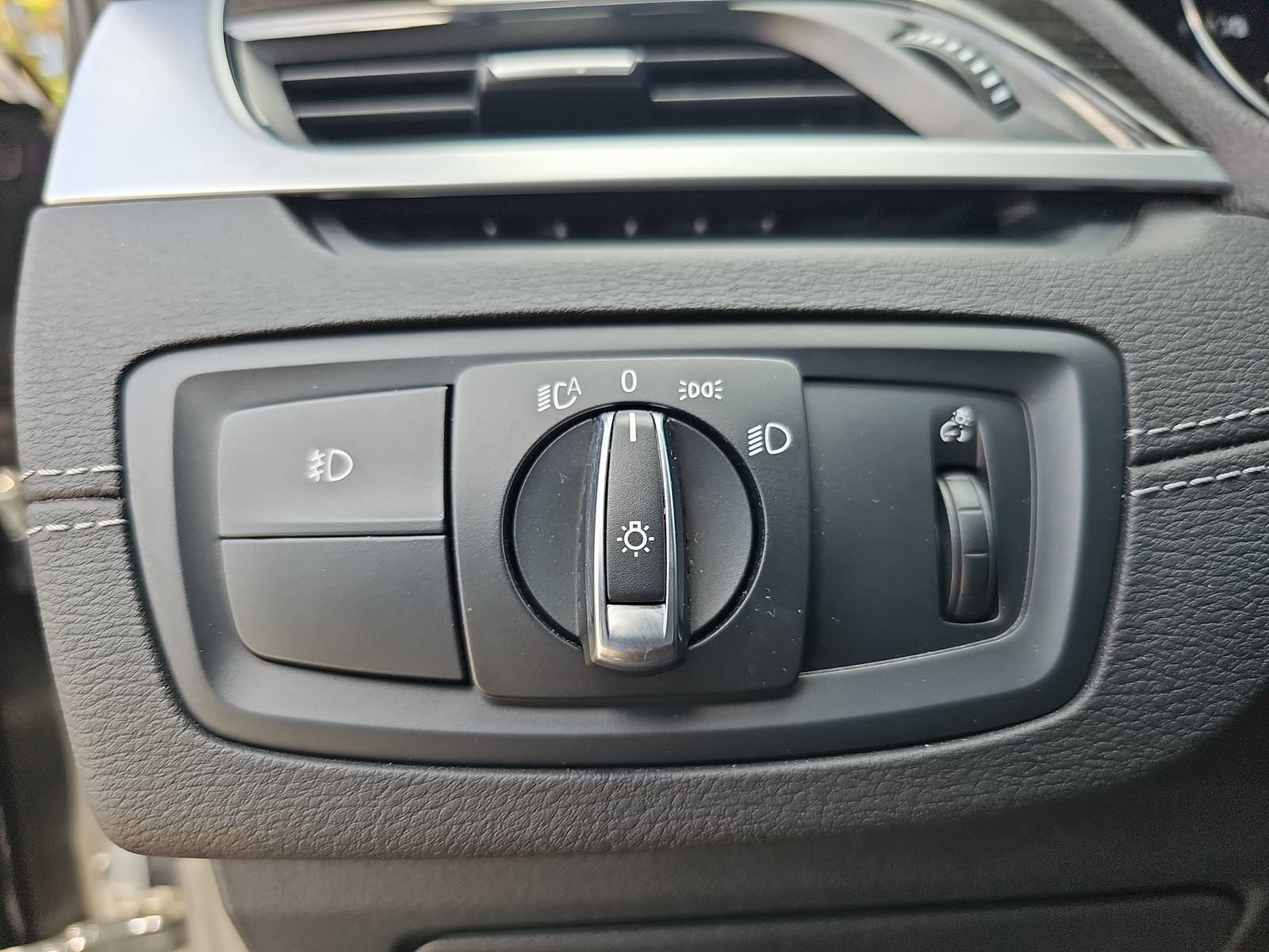 Used 2019 BMW X2 M35i AWD/4WD image 30