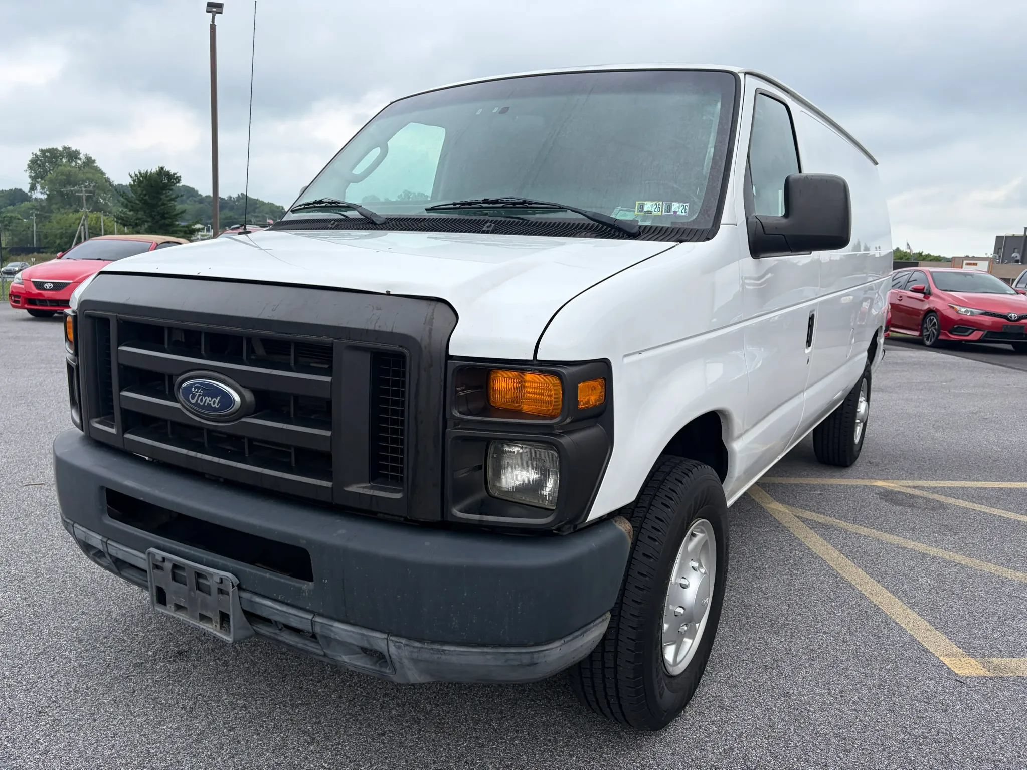 Used 2011 Ford E-250 and Econoline 250 w/ PWR Group RWD image 18
