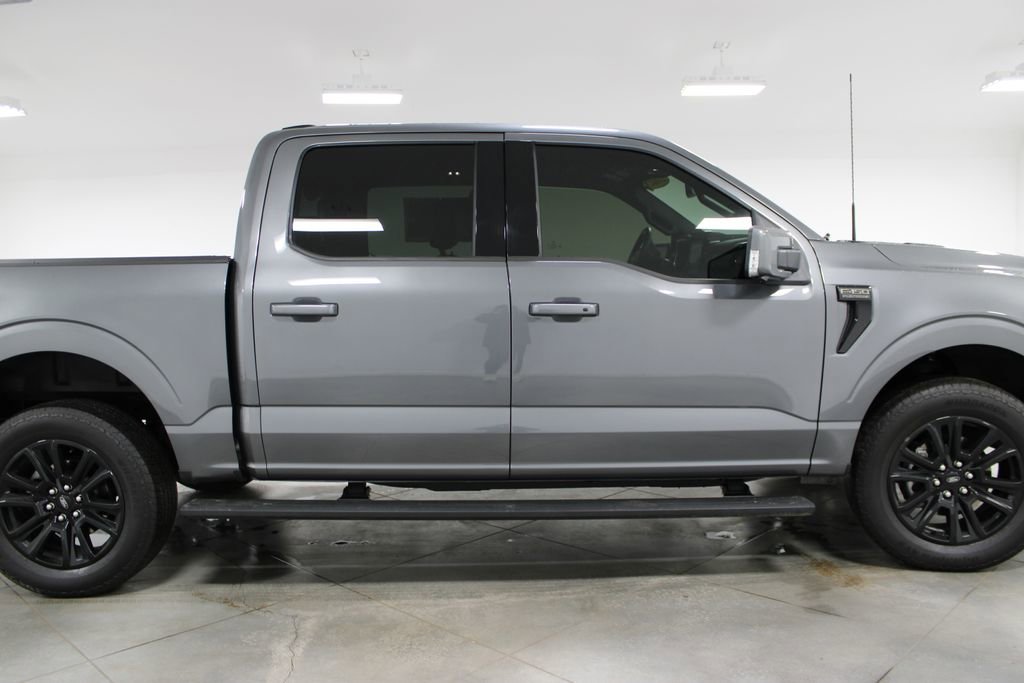 Used 2025 Ford F150 Platinum image 11