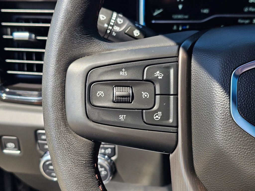 Used 2025 GMC Sierra 2500 AT4X AWD/4WD image 28