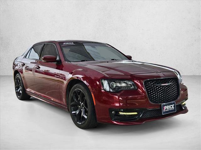 Used 2021 Chrysler 300 S w/ S Model Appearance Package RWD image 3