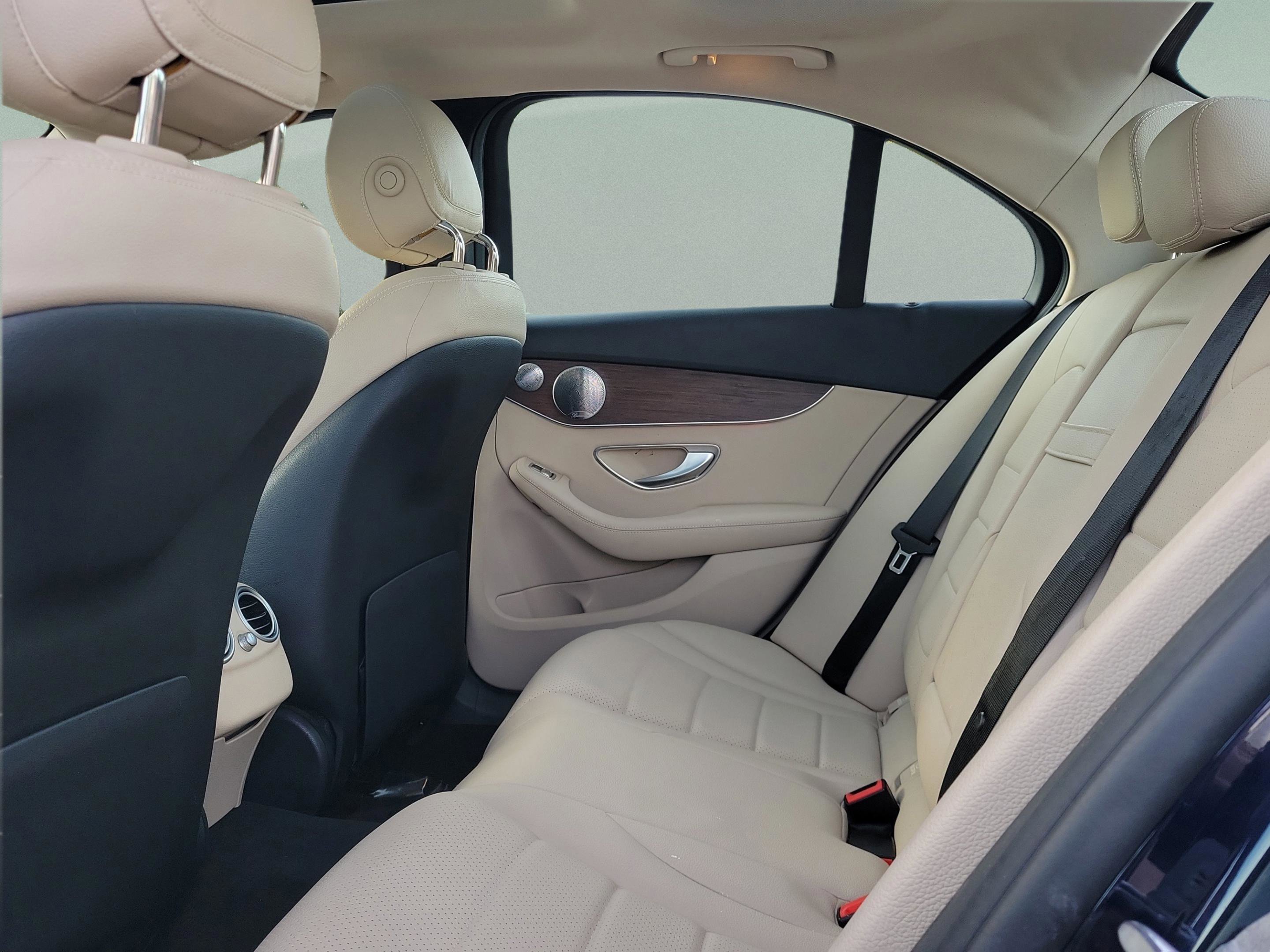 Used 2020 Mercedes-Benz C 300 C 300 image 11