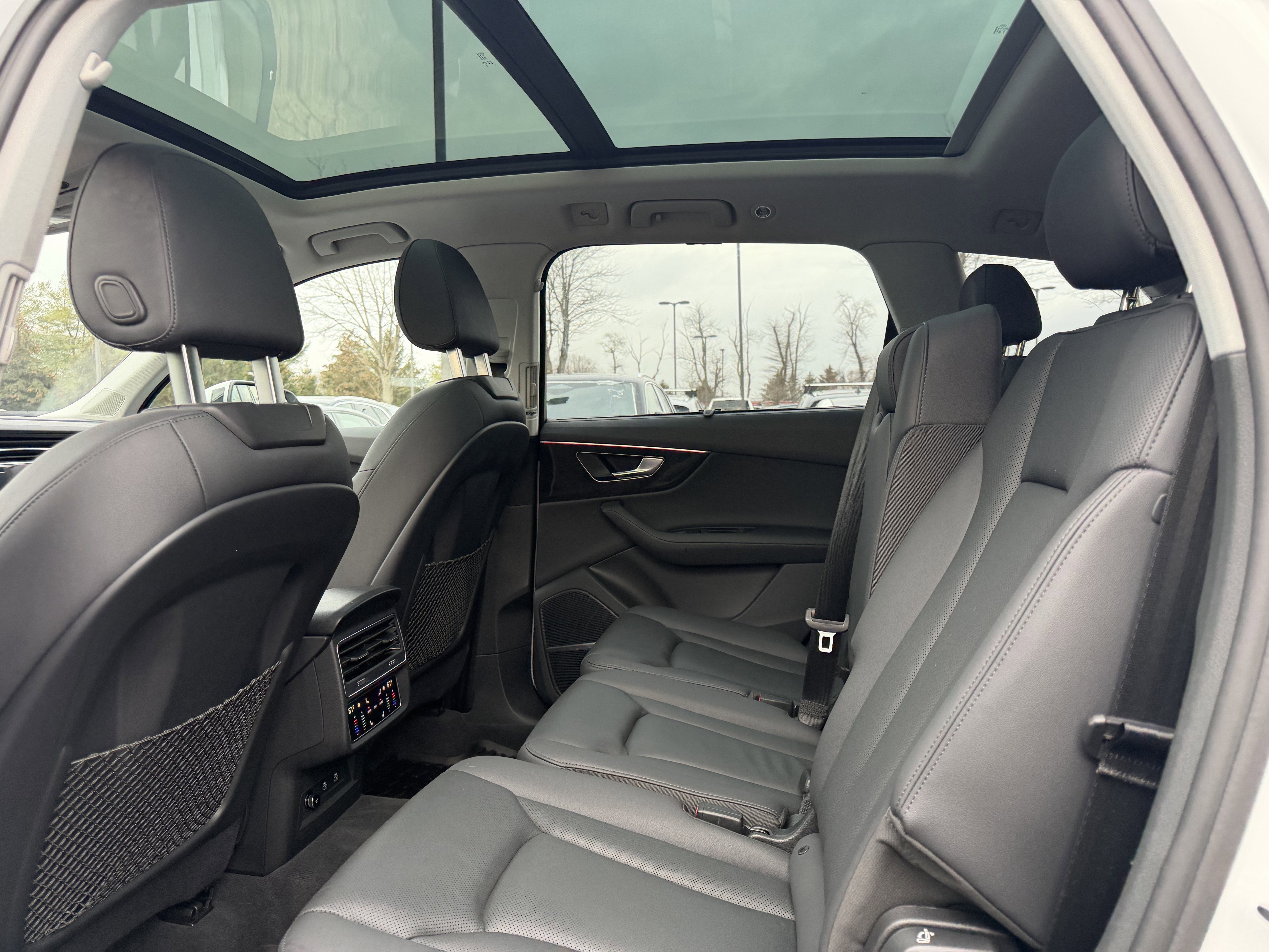 Used 2023 Audi Q7 3.0T Premium Plus w/ Premium Plus Package image 23