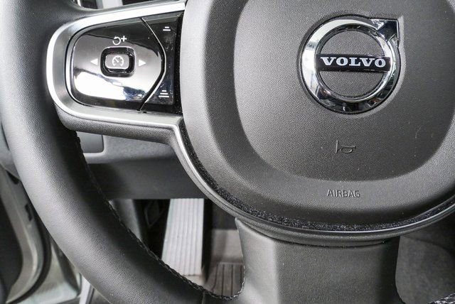 Used 2024 Volvo XC60 B5 Plus w/ Climate Package AWD/4WD image 10