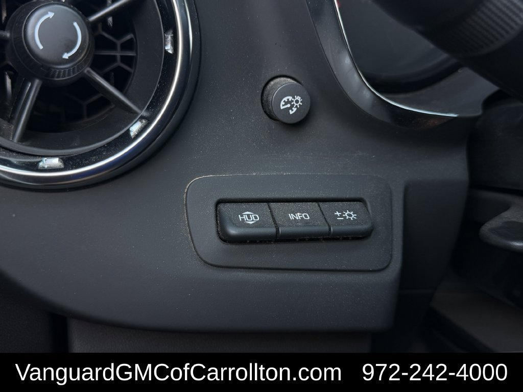 Used 2022 Chevrolet Camaro ZL1 RWD image 25