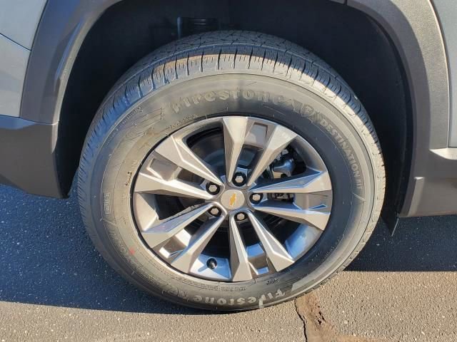 New 2026 Chevrolet Equinox LT image 5