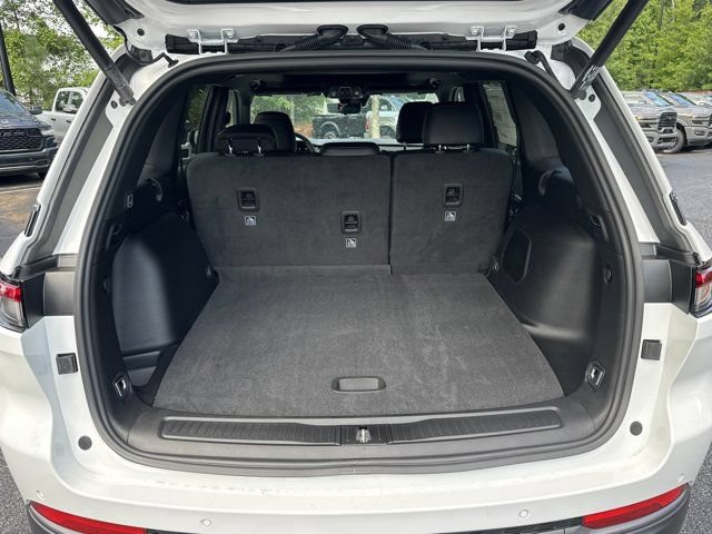 New 2026 Jeep Grand Cherokee Limited AWD/4WD image 18