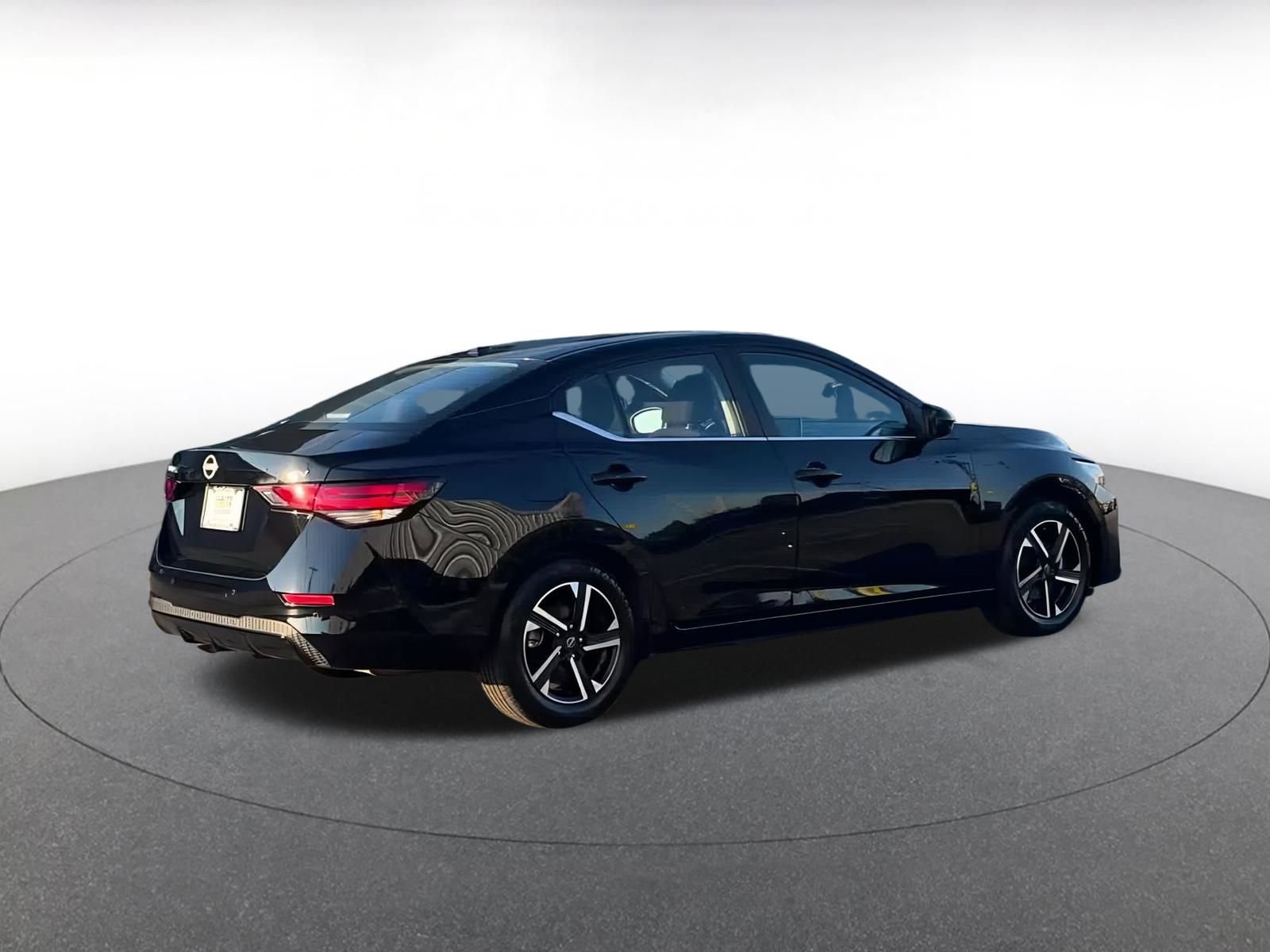 Used 2024 Nissan Sentra SV image 14