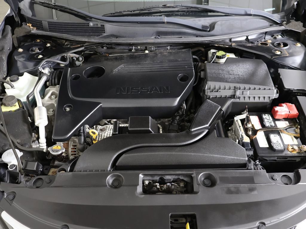 Used 2018 Nissan Altima 2.5 SV image 16