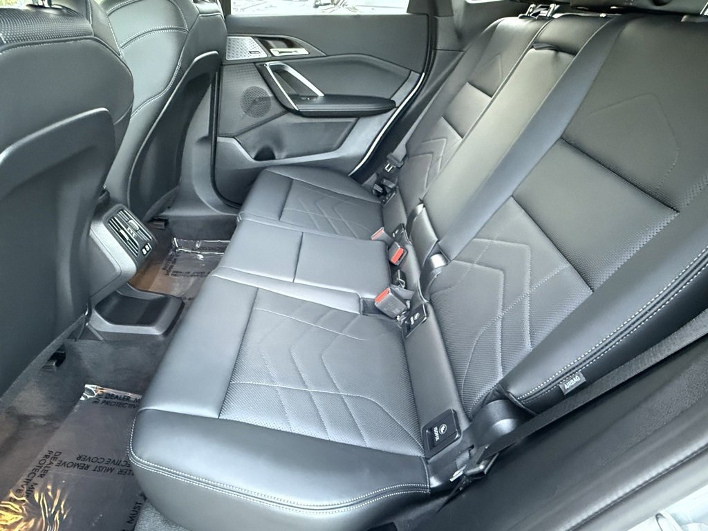 Certified 2025 BMW X1 M35i w/ Premium Package image 33