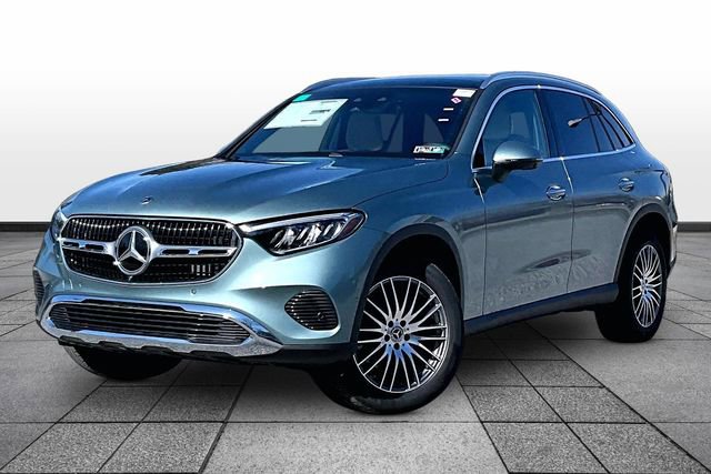 New 2026 Mercedes-Benz GLC 300 4MATIC image 2