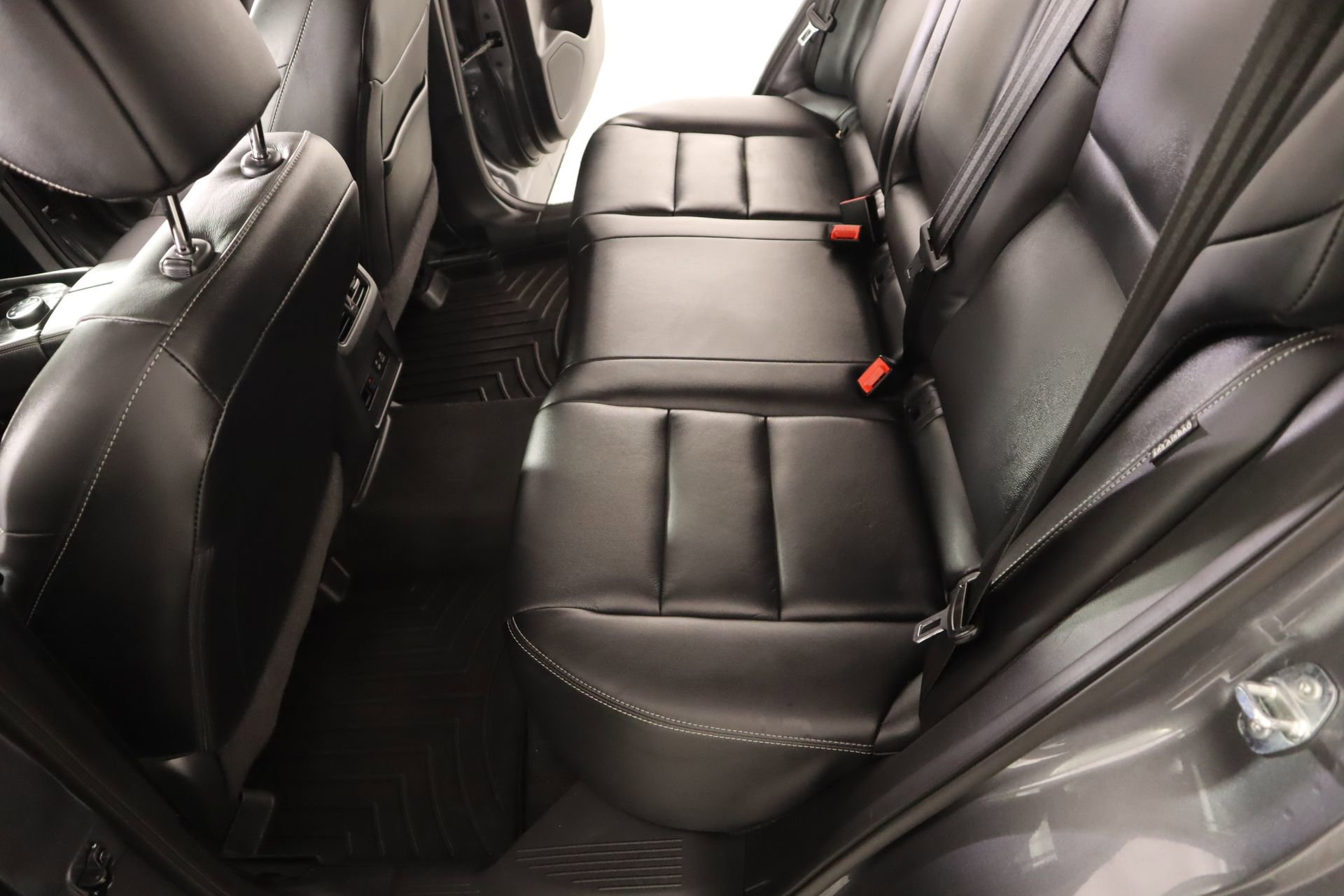 Used 2023 Nissan Rogue SL w/ SL Premium Package image 13