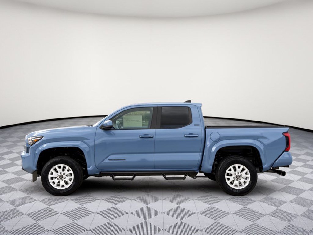 New 2026 Toyota Tacoma SR5 AWD/4WD image 2