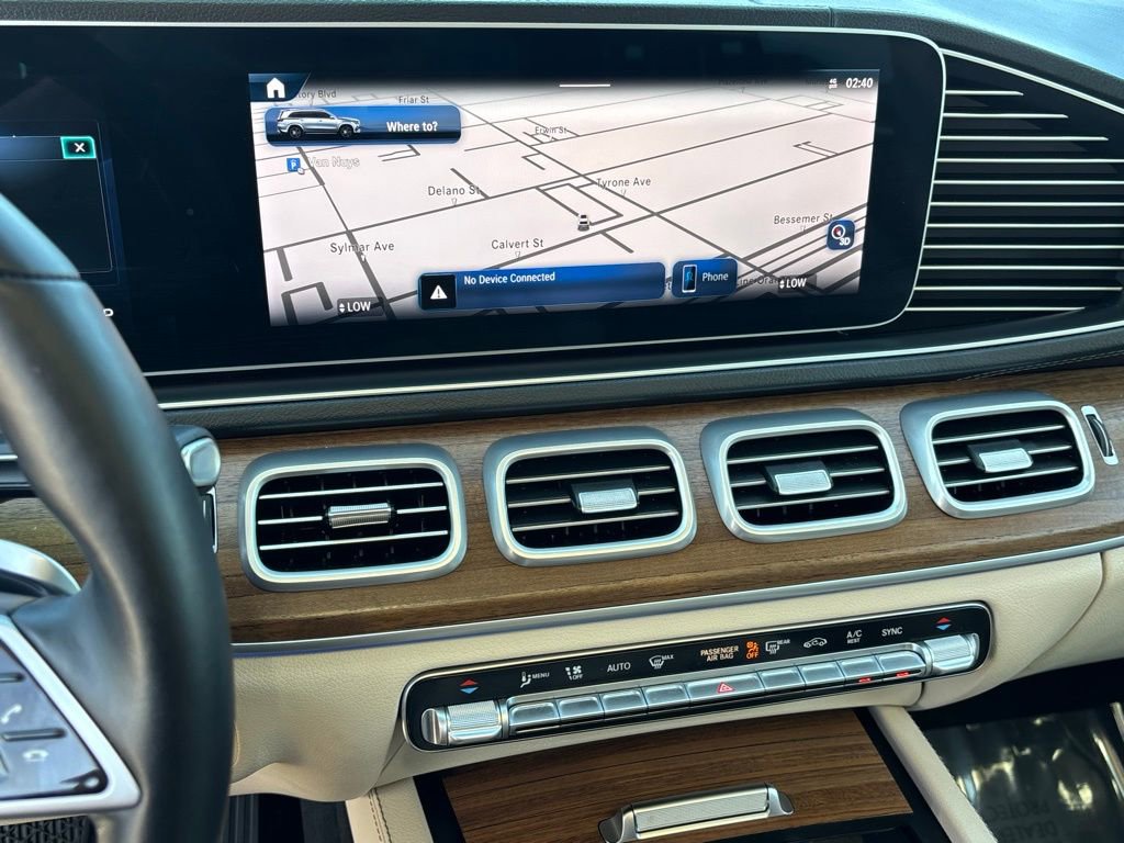 Used 2025 Mercedes-Benz GLS 450 4MATIC image 14