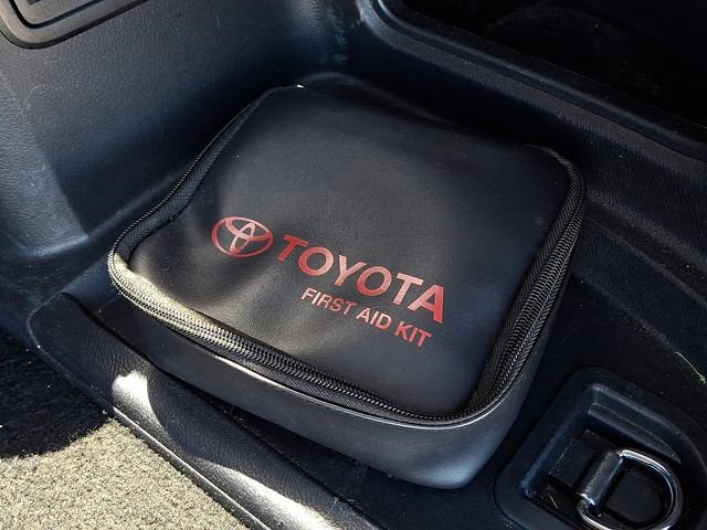 Used 2021 Toyota 4Runner TRD Off-Road Premium w/ Moonroof Package AWD/4WD image 33