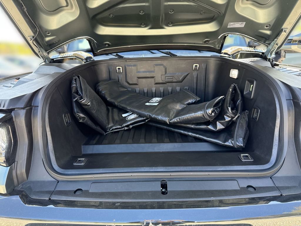 Used 2024 GMC Hummer EV 3X w/ LPO, Illumination Package image 18