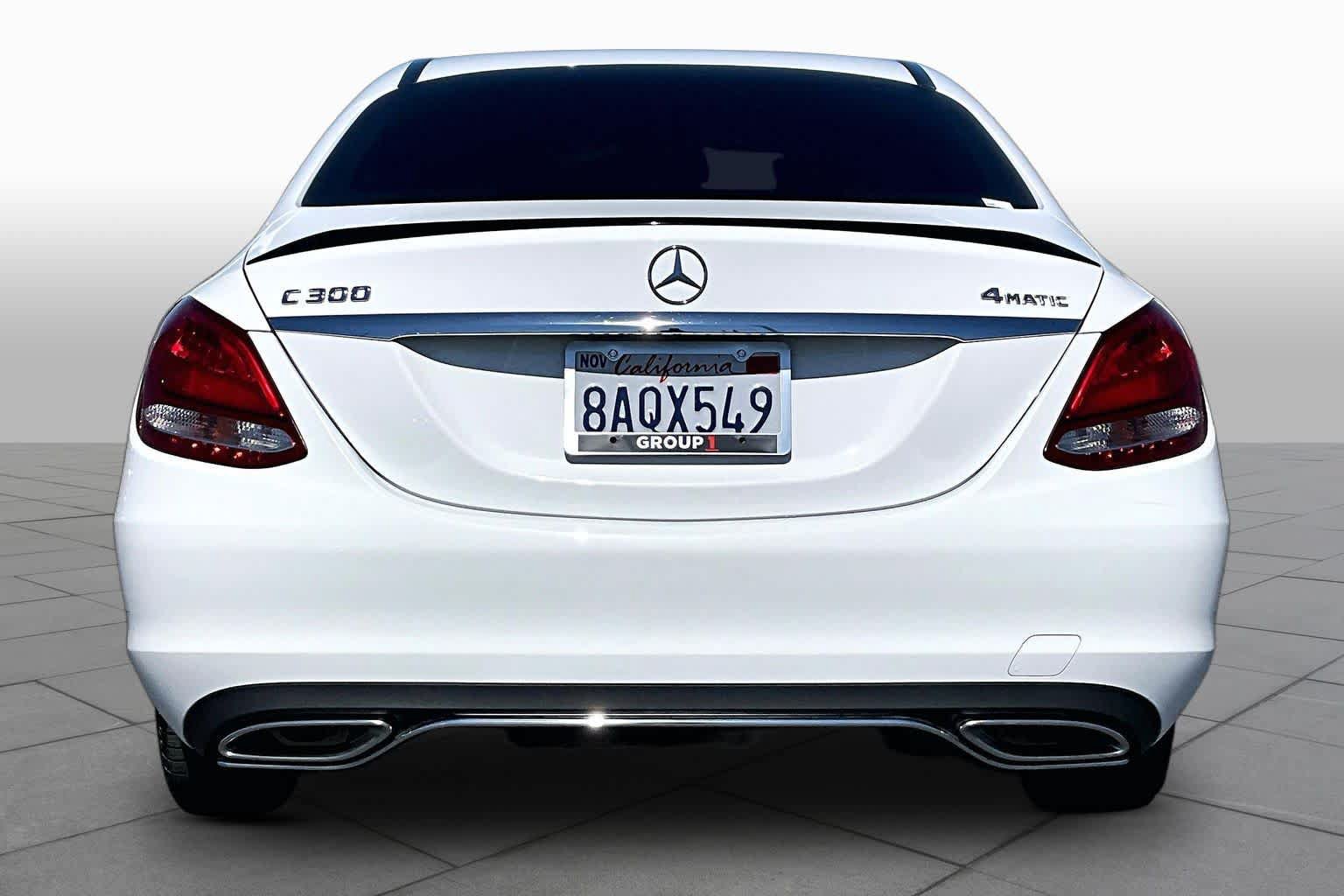 Used 2017 Mercedes-Benz C 300 4MATIC Sedan image 4
