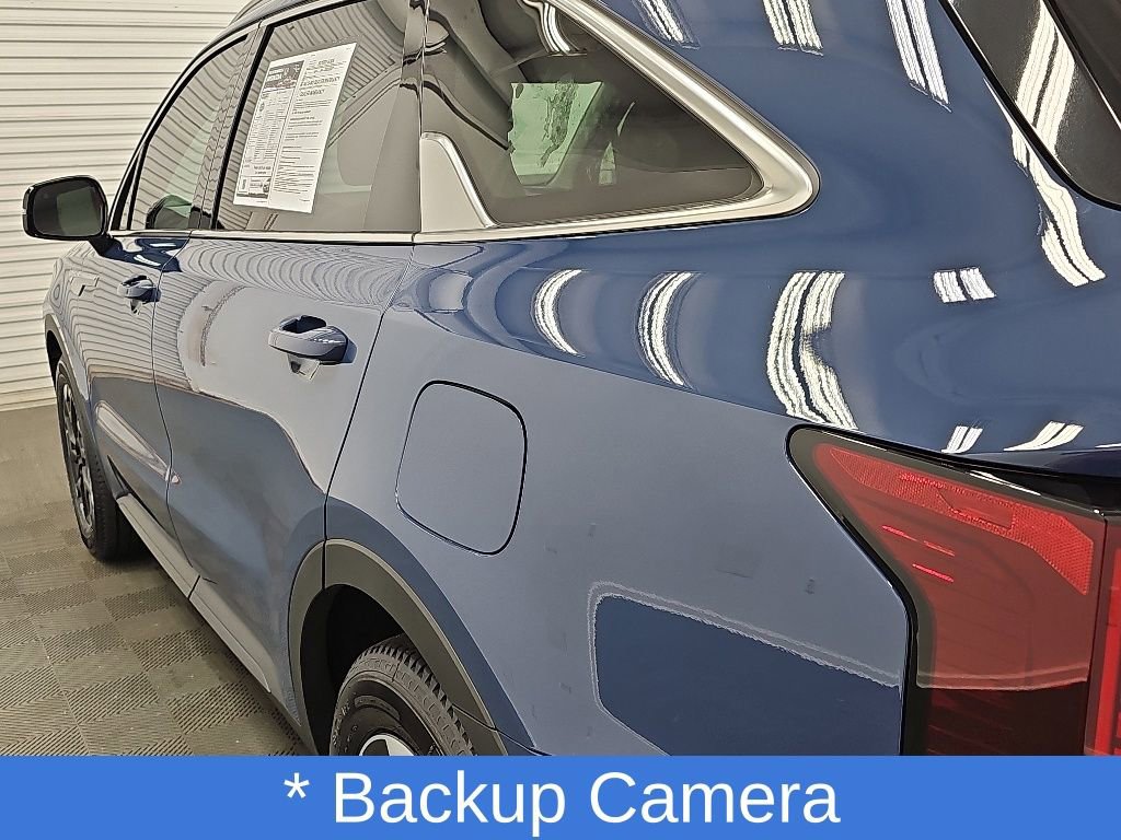 Used 2024 Kia Sorento S w/ Panoramic Sunroof Package FWD image 7