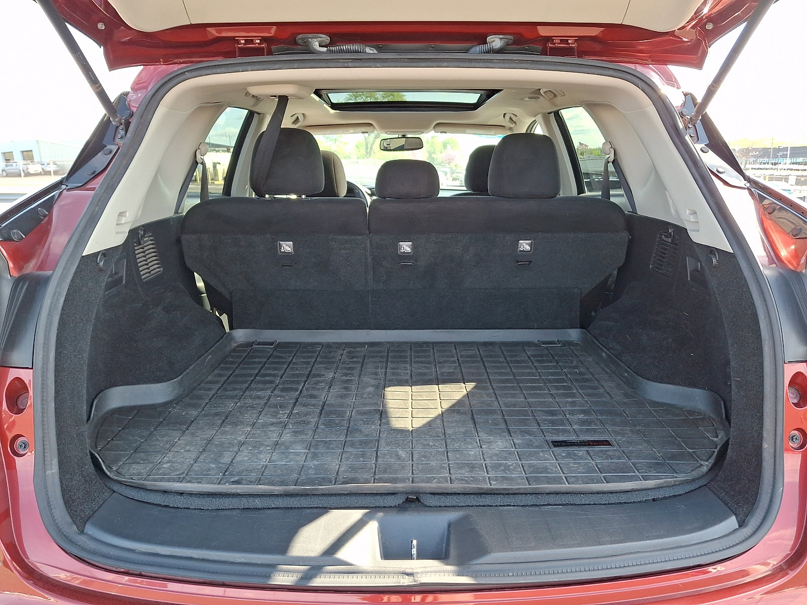 Used 2018 Nissan Murano SV w/ Premium Package image 29