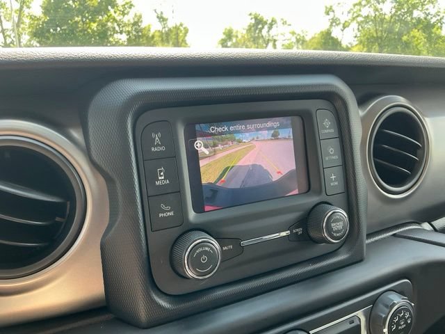 Used 2020 Jeep Gladiator Sport w/ Quick Order Package 24S AWD/4WD image 30