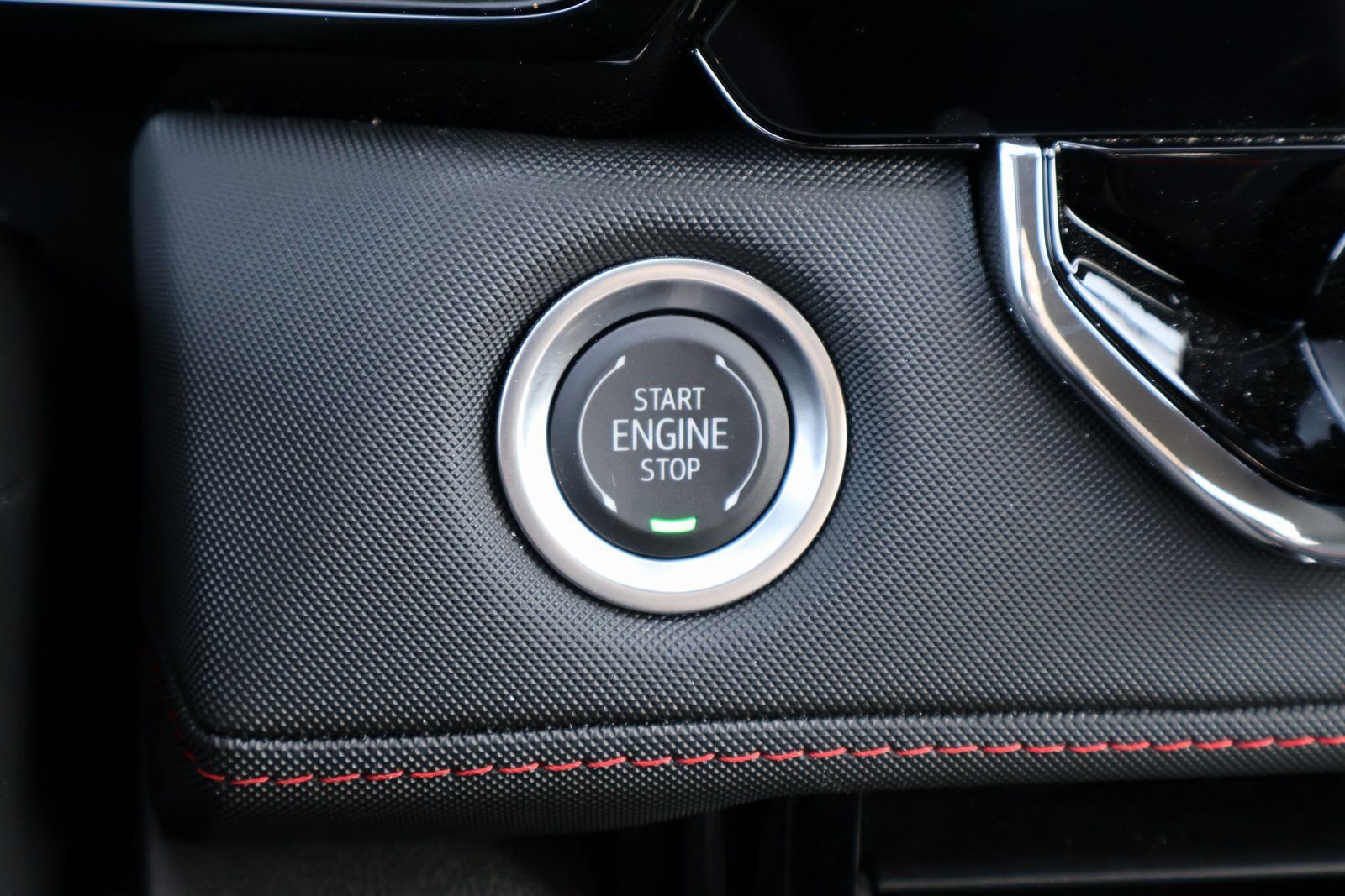 Used 2025 Chevrolet Colorado Z71 image 32