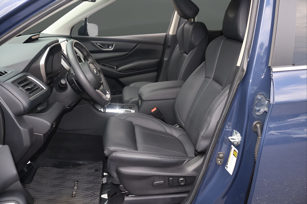 Used 2023 Subaru Ascent Limited w/ Technology Package AWD/4WD image 12