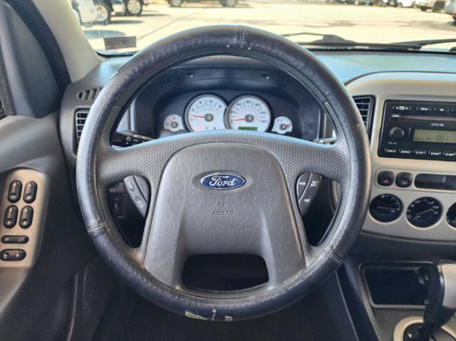 Used 2005 Ford Escape XLT AWD/4WD image 20