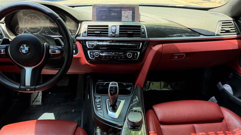 Used 2019 BMW 430i xDrive Coupe w/ M Sport Package AWD/4WD image 27