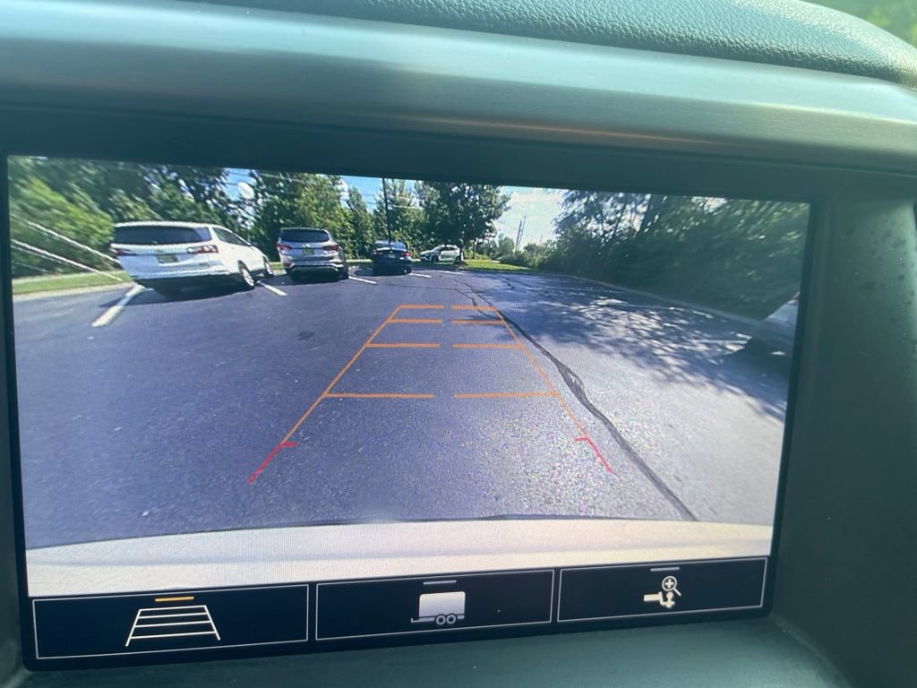 Used 2020 GMC Acadia AT4 w/ Driver Alert Package II AWD/4WD image 25
