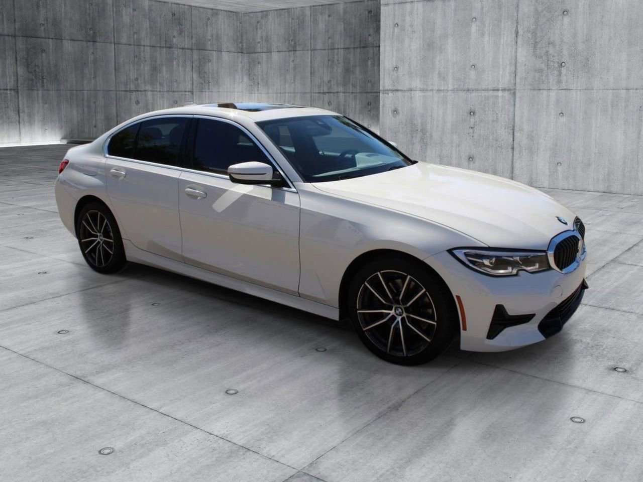 Used 2019 BMW 330i Sedan image 7