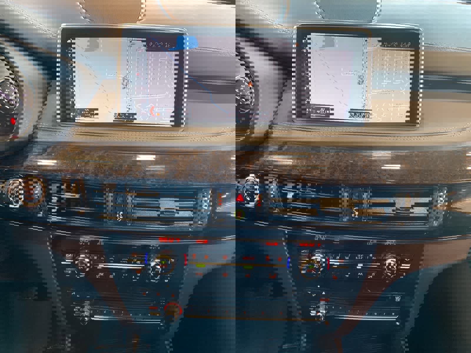 Used 2018 BMW X5 xDrive35i image 12