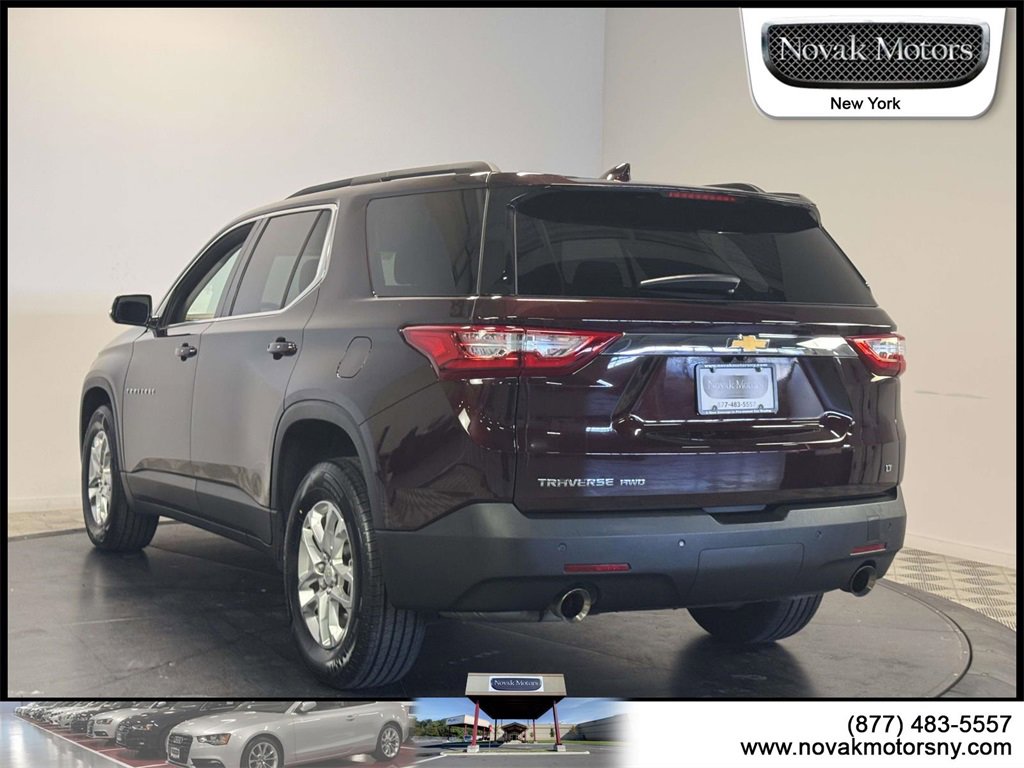 Used 2020 Chevrolet Traverse LT w/ Driver Confidence II Package image 5