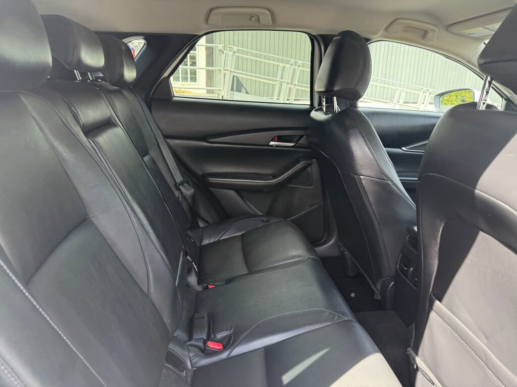 Used 2021 MAZDA CX-30 AWD 2.5 S w/ Select Package image 25