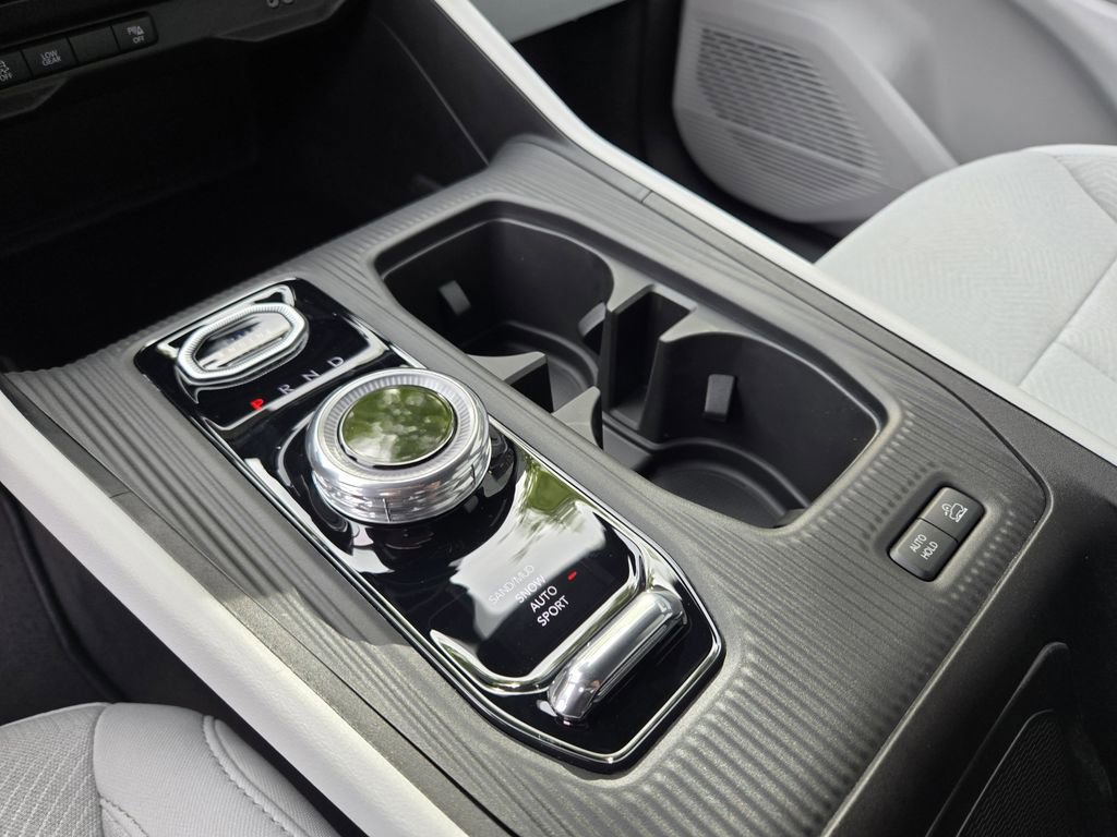 New 2026 Jeep Cherokee Laredo image 13