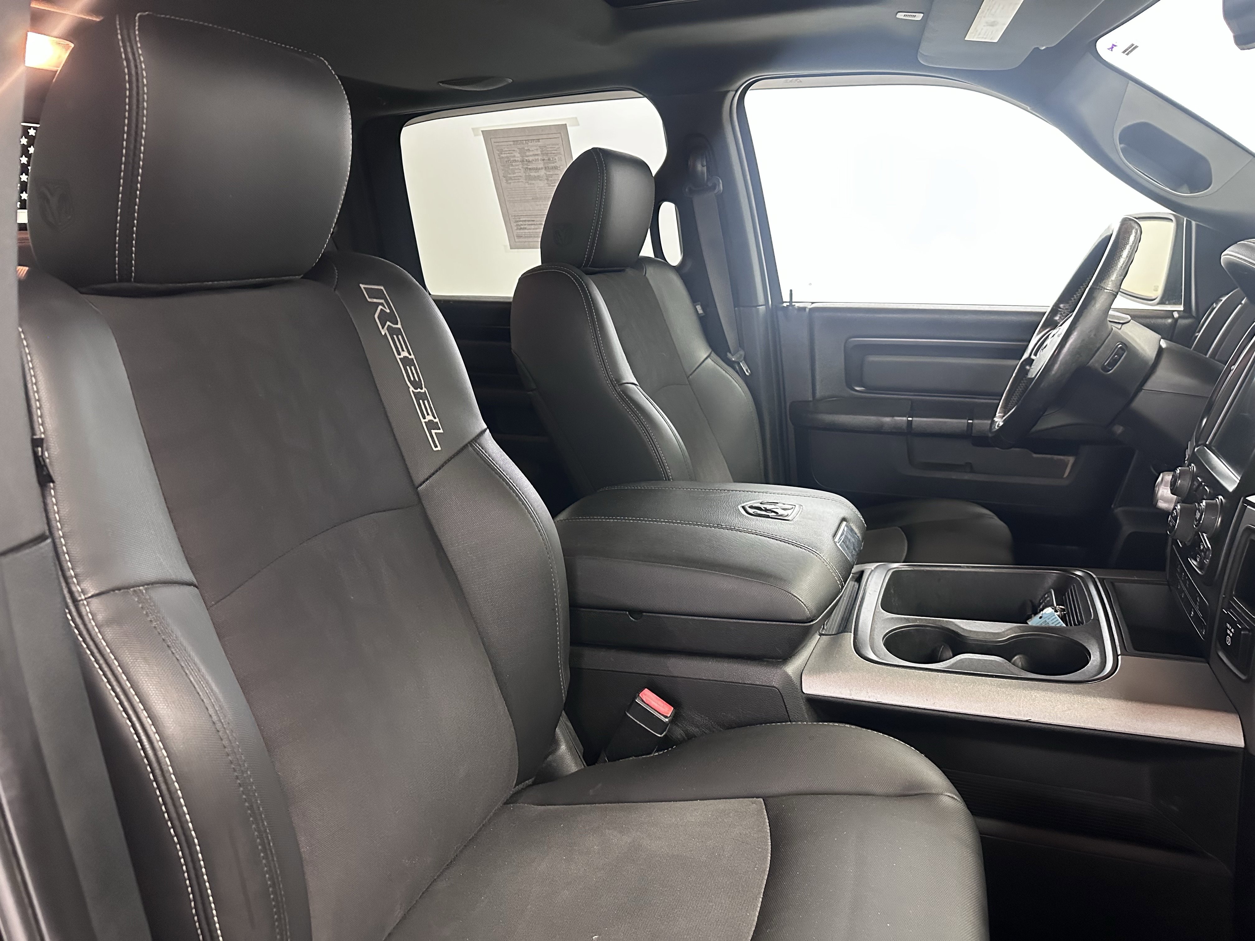 Used 2017 RAM 1500 Rebel w/ Luxury Group image 39