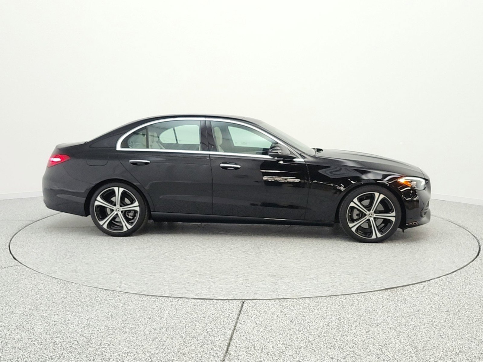 Certified 2022 Mercedes-Benz C 300 Sedan image 4