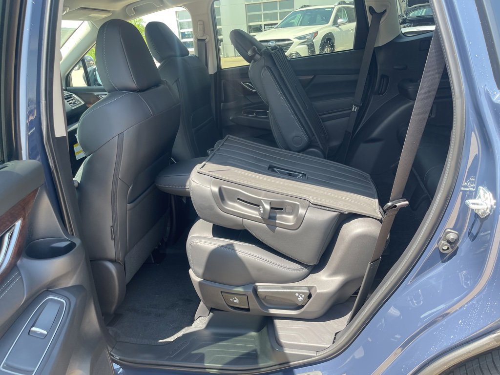 Certified 2025 Subaru Ascent Touring image 40