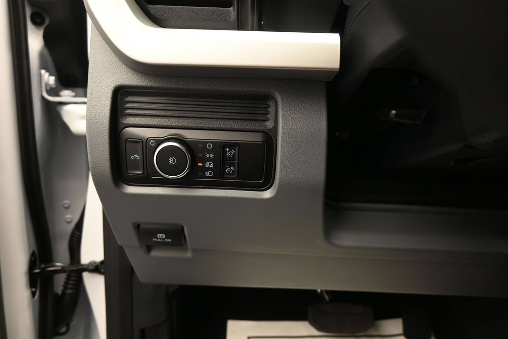 New 2026 Ford F250 XL w/ STX Appearance Package AWD/4WD image 11