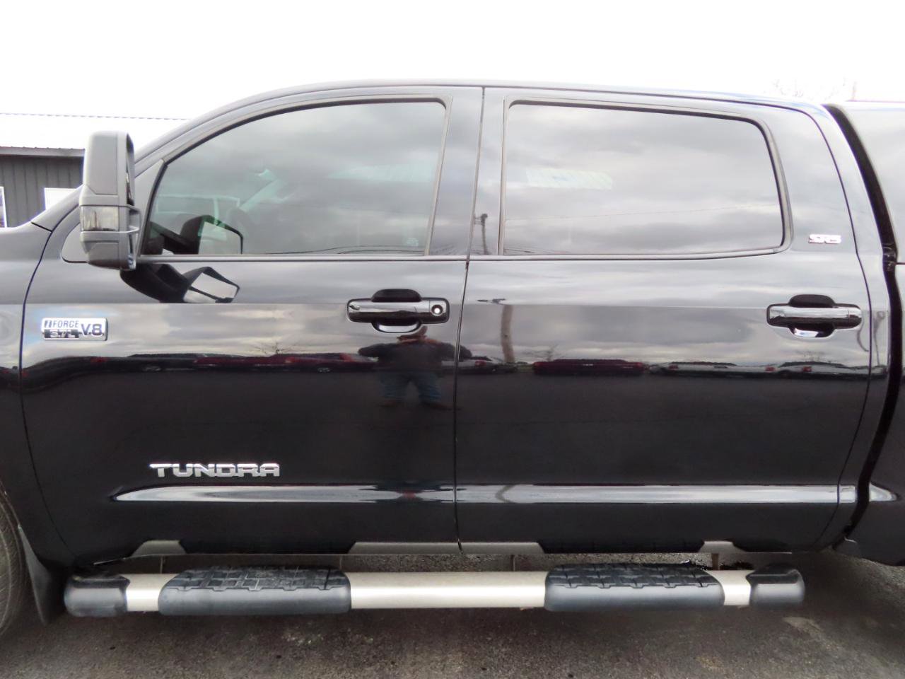 Used 2016 Toyota Tundra SR5 w/ TRD Off Road Package image 13