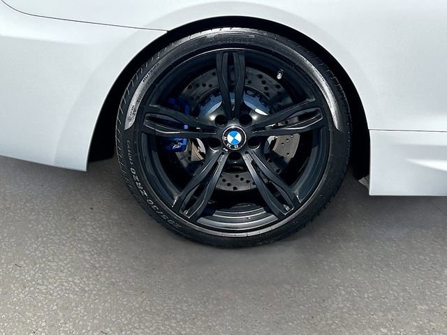 Used 2018 BMW M6 Convertible RWD image 28