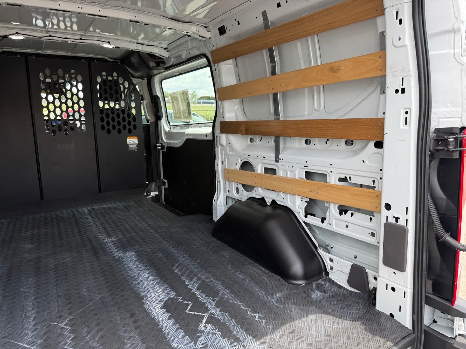 Used 2025 Ford Transit 250 Low Roof w/ Exterior Upgrade Package RWD image 25