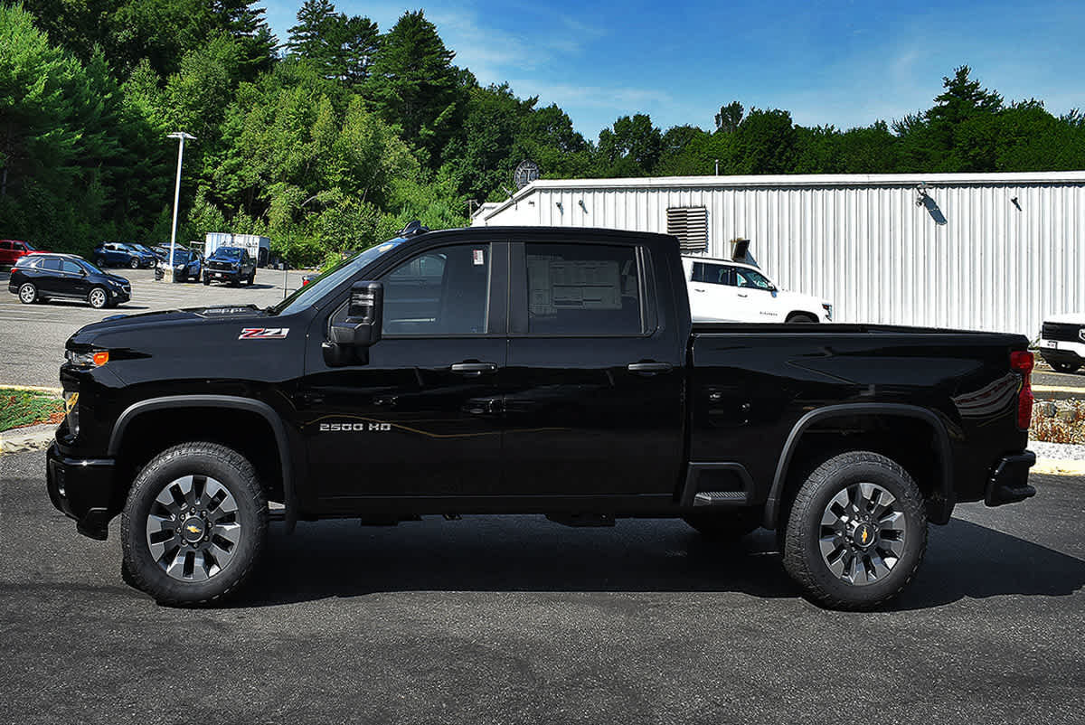 New 2026 Chevrolet Silverado 2500 Custom w/ Custom Convenience Package AWD/4WD image 4