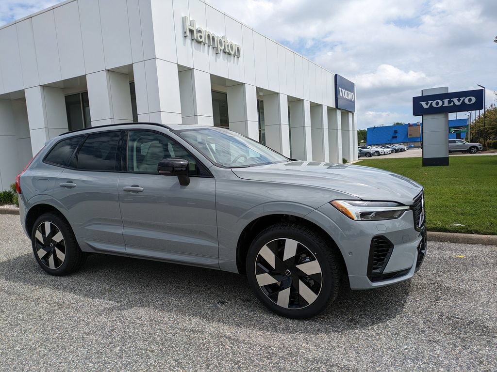 New 2025 Volvo XC60 T8 Plus w/ Protection Package Premier AWD/4WD image 2