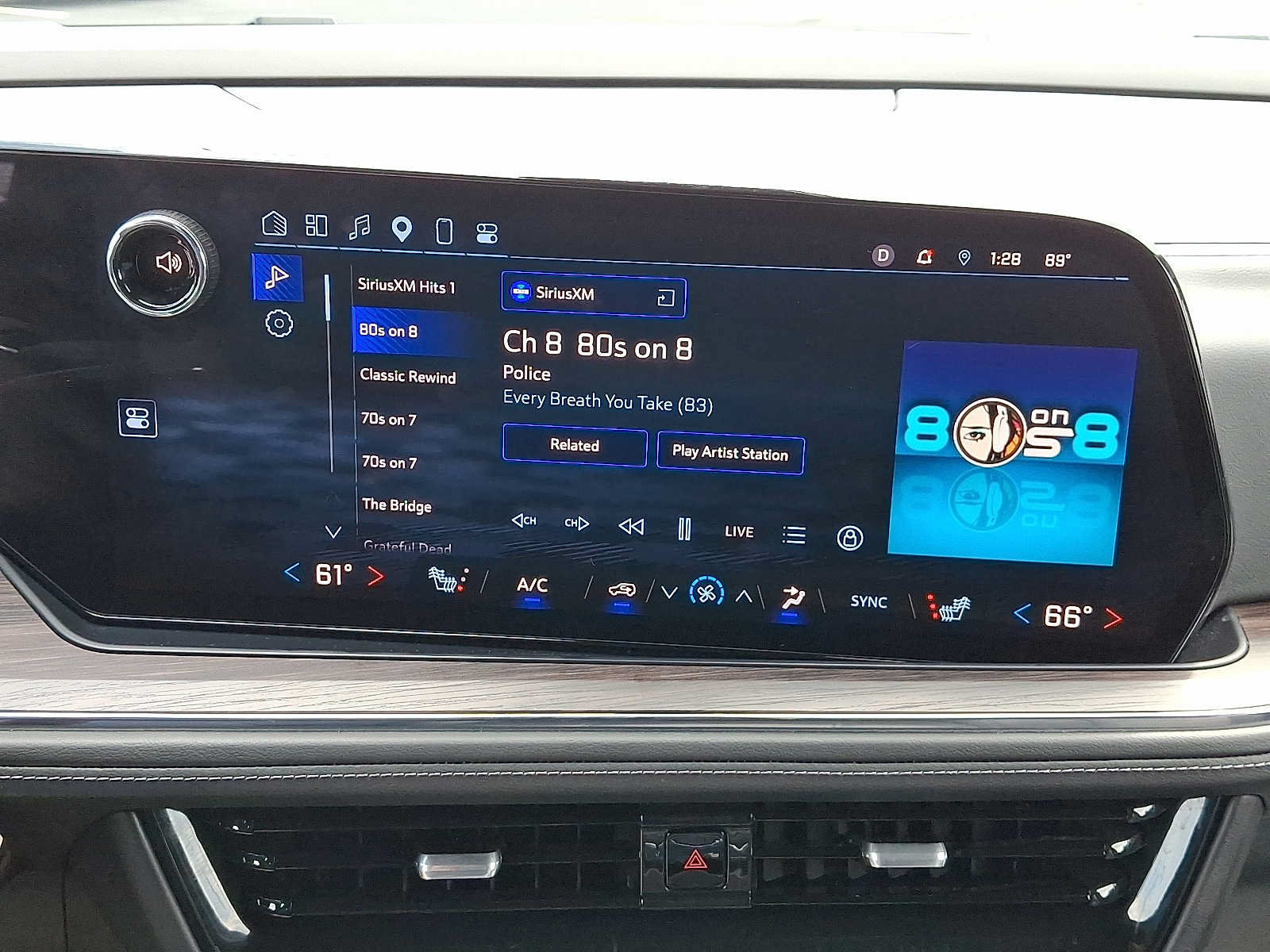 Used 2025 Chevrolet Tahoe LT AWD/4WD image 16