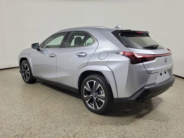 Used 2025 Lexus UX 300h FWD w/ Accessory Package (Z2) image 7