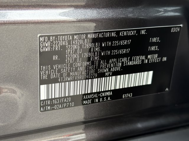 Used 2024 Toyota RAV4 XLE AWD/4WD image 27