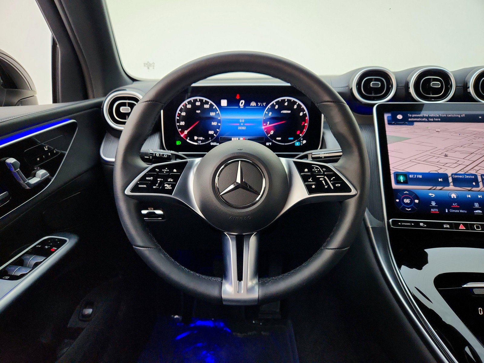 Certified 2023 Mercedes-Benz GLC 300 4MATIC w/ Driver Assistance Package image 22