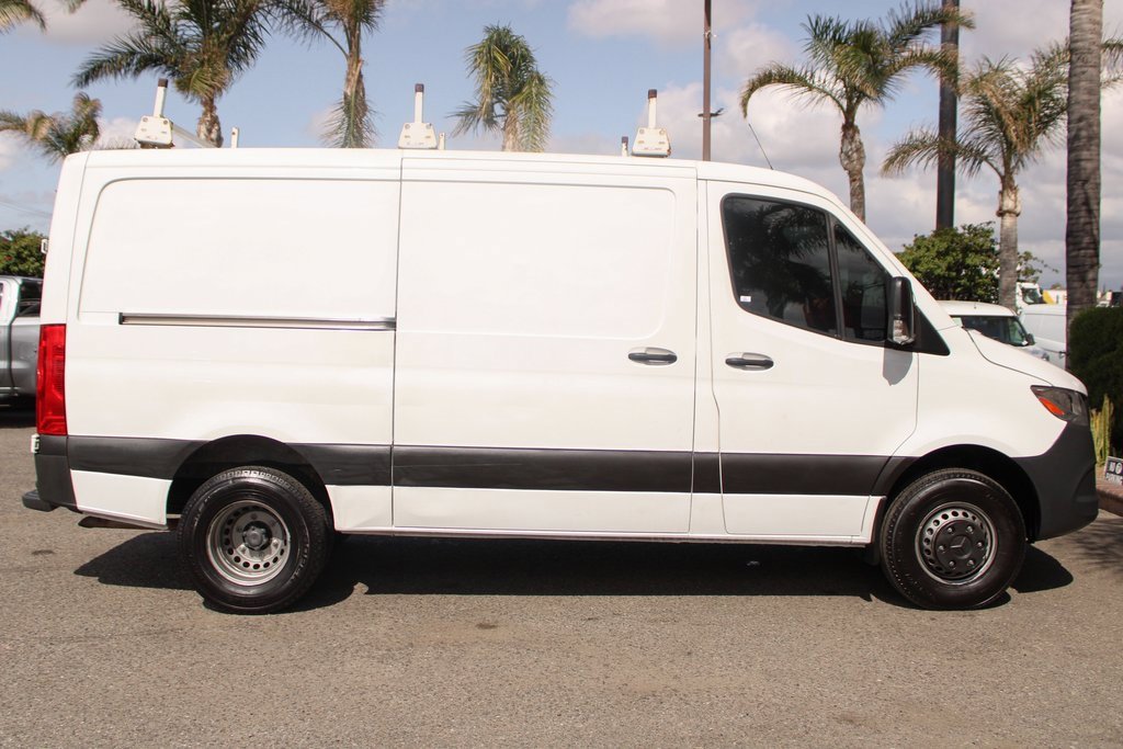 Used 2019 Mercedes-Benz Sprinter 144 Cargo image 9