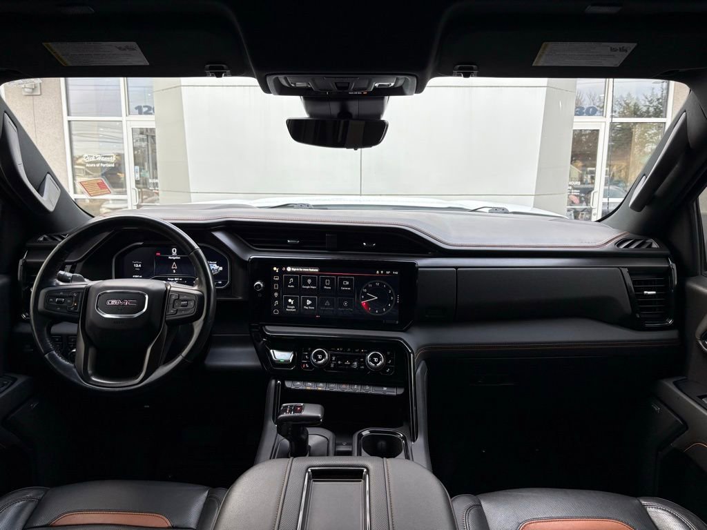 Used 2022 GMC Sierra 1500 AT4 w/ AT4 Premium Package image 15