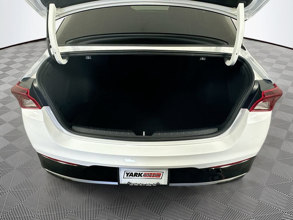 Used 2023 Kia K5 LXS FWD image 31